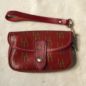 Dooney & Bourke wristlet